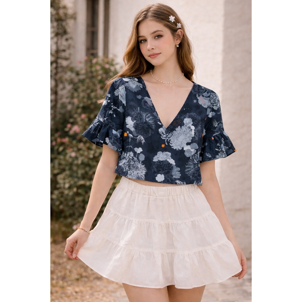 Topshop Womens V-neck Flutter Sleeve Blouse Size 2 Romantic Soft Girl Feminine